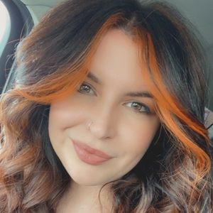 Meet your Posher, Larynn